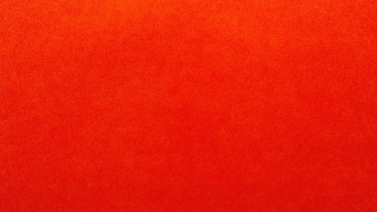 Яркий красный цвет