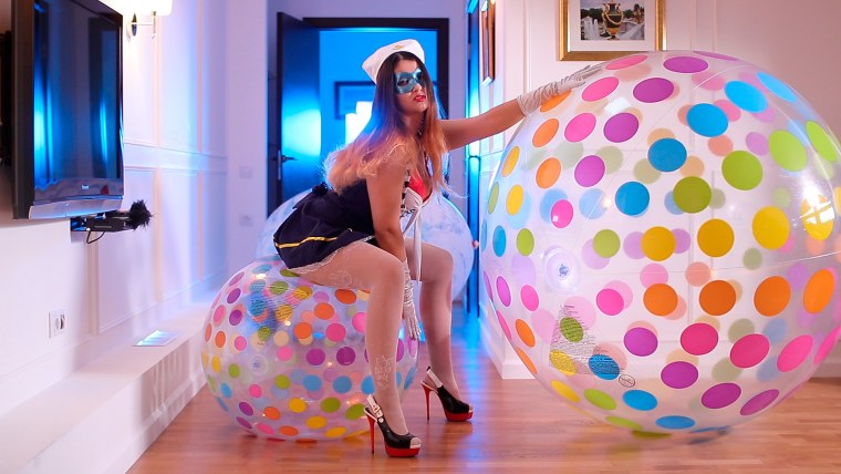 Sit Pop a Intex Beachball