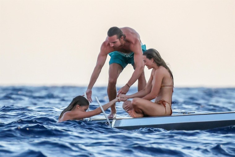 Знаменитости на отдыхе