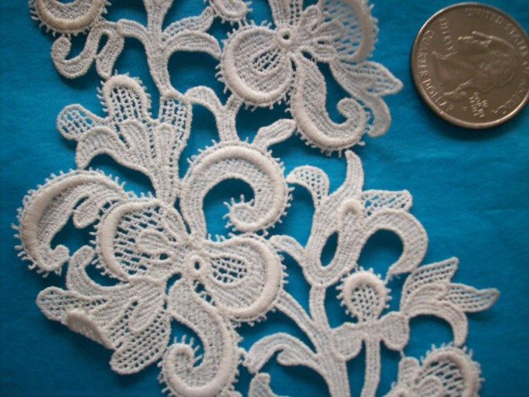 Морозные узоры на стекле