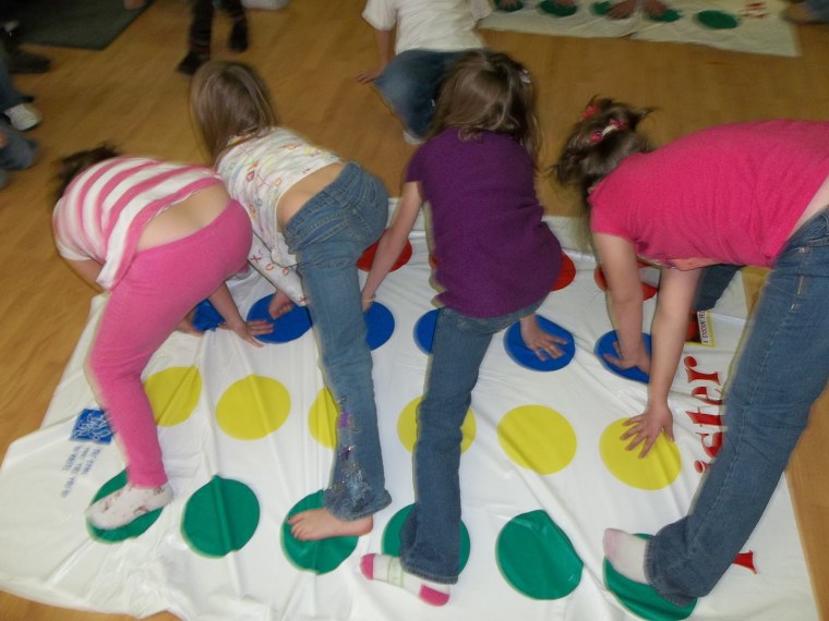 Твистер в юбках дети