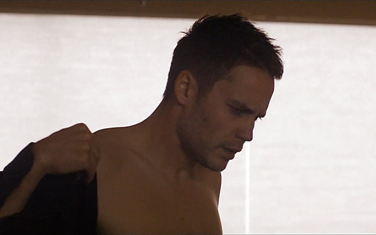 Настоящий детектив Тейлор Китч гиф