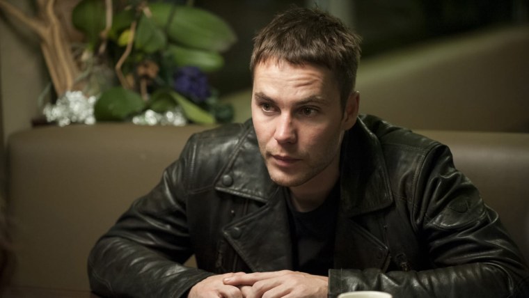 Габриэль Луна торс