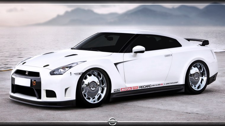 Nissan GTR White