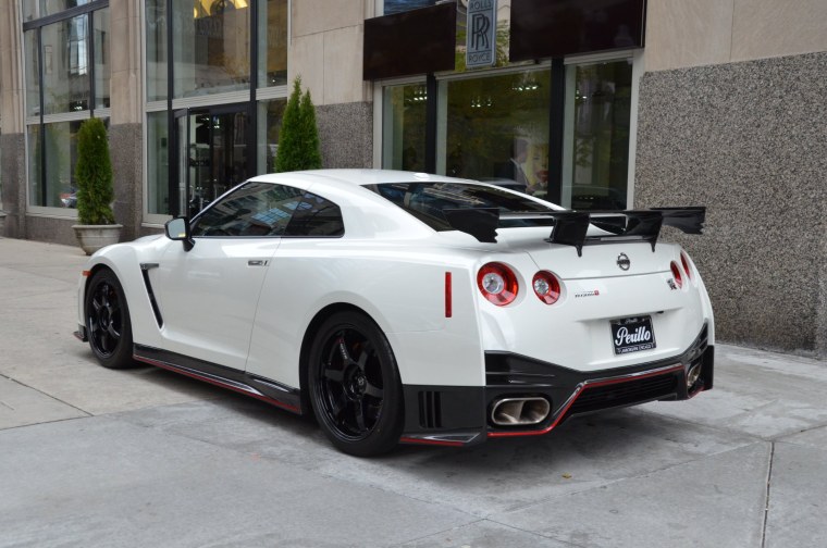Nissan GTR 2015 White