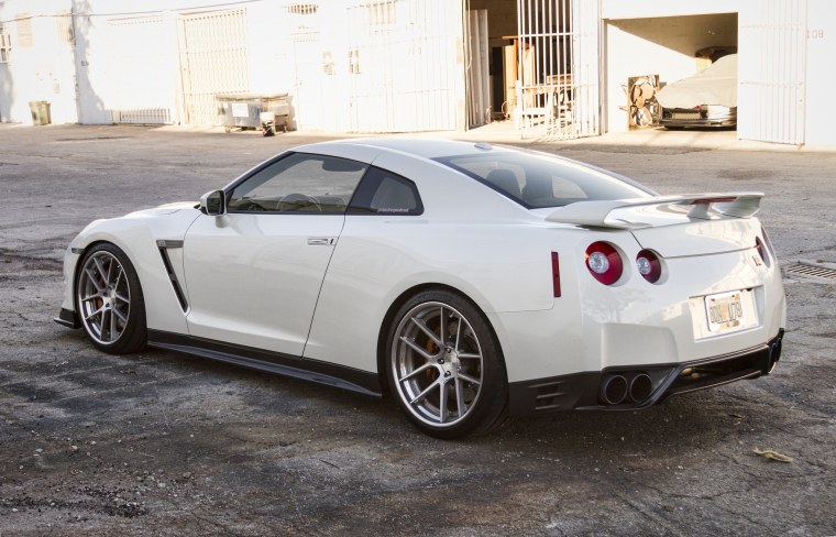 Nissan GTR 35