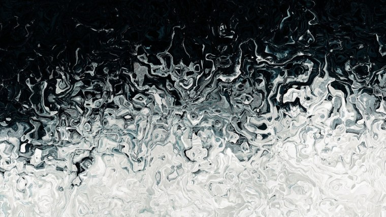 Черные разводы