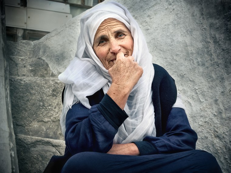 Кадри модар