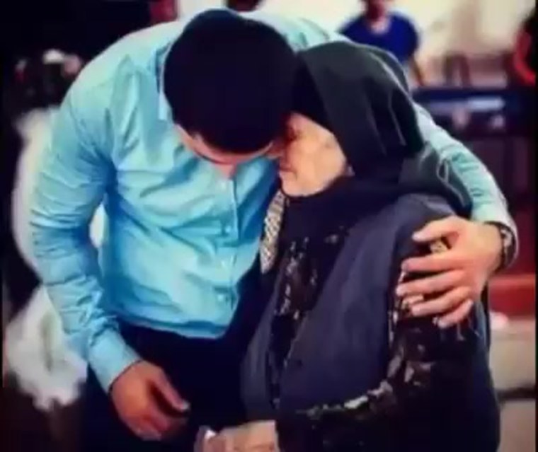 Мать и ребенок арт