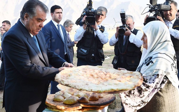 Визит Эмомали Рахмон район Лахш