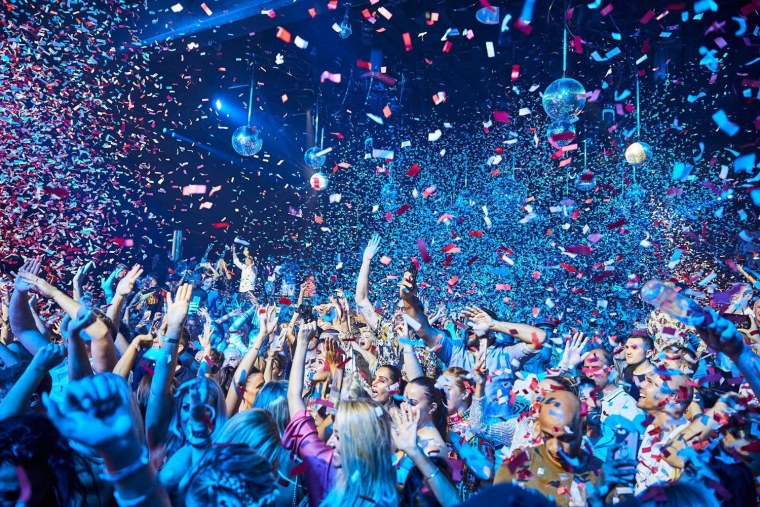 Вечеринка в клубе