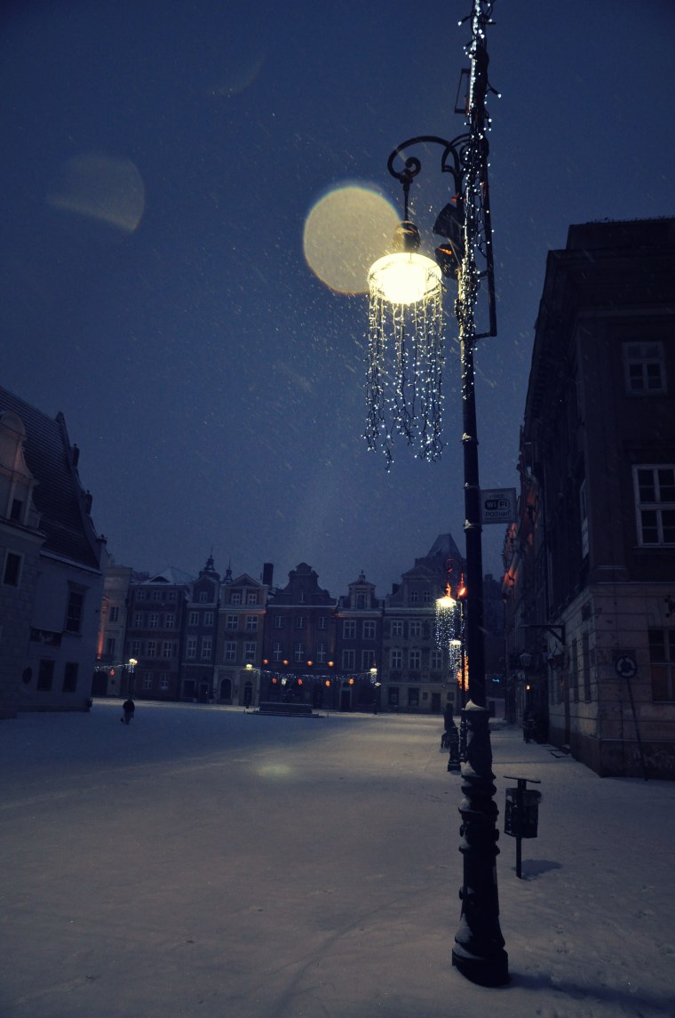 Ночной зимний город