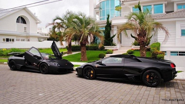 Дорогие виллы и машины