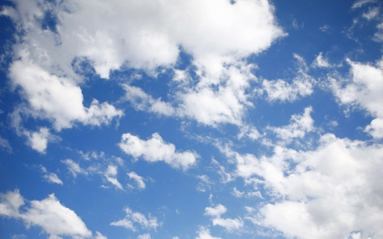 Небесно голубой