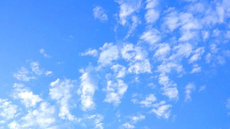 Фон небо с облаками