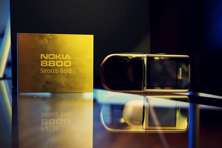 Обои для Nokia 8800 Sirocco