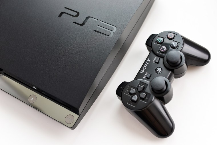 Приставка NVIDIA Shield 2