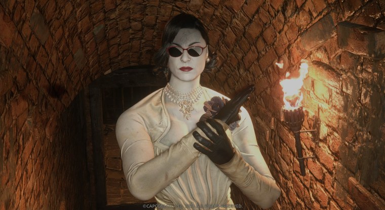 Resident Evil Village Димитреску косплей