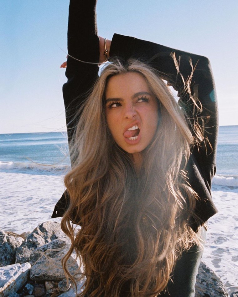 Человек с цветами Эстетика