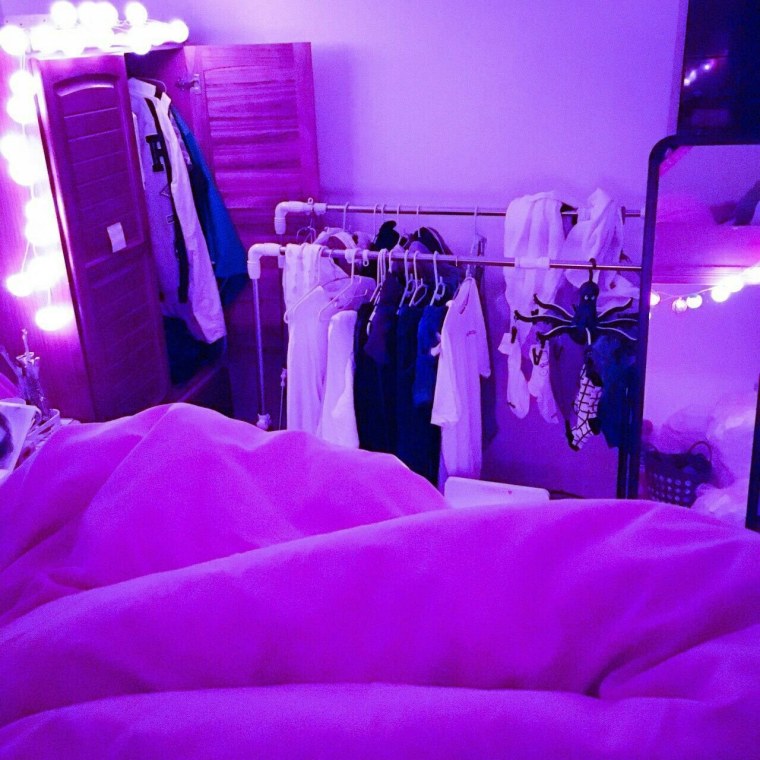 Фиолетовая комната Эстетика