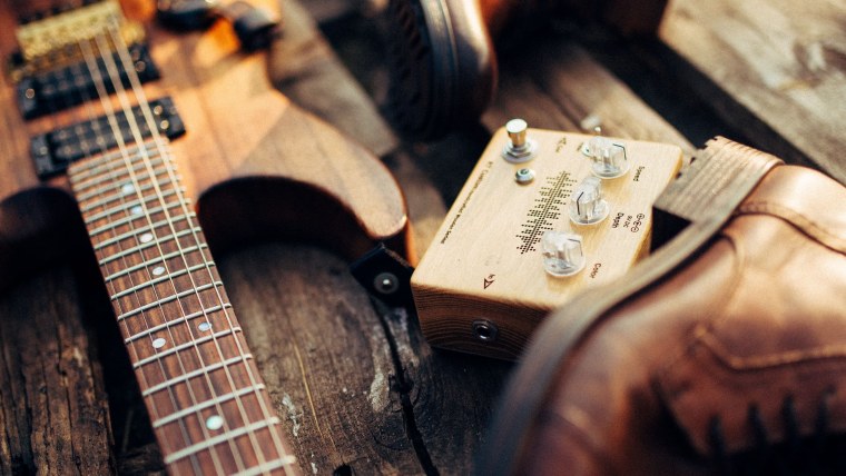 Заставка на рабочий стол гитара