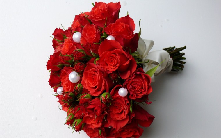 Букет на черном фоне