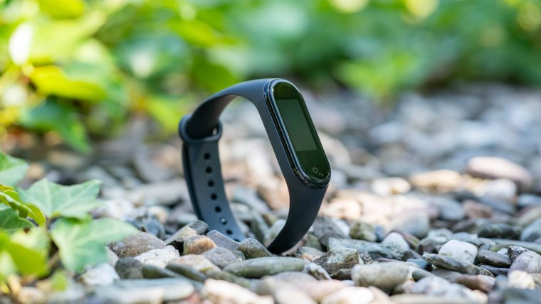 Xiaomi mi Band 7 циферблаты