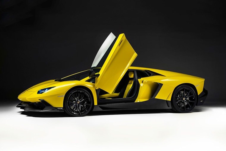 Lamborghini Aventador lp720-4