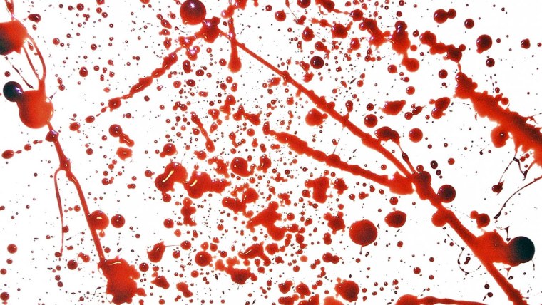 Потеки крови на черном фоне