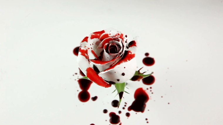 Красный фон темный