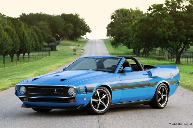 Ford Mustang Shelby старый