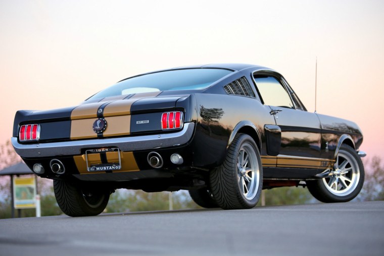 Ford Mustang gt 350 h