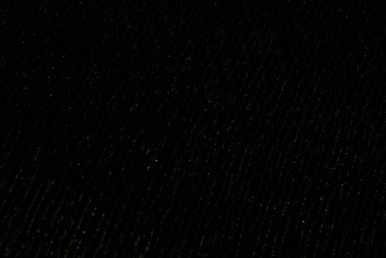 Простой черный фон