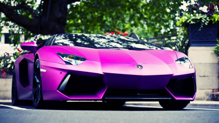 Lamborghini Aventador lp700 розовый