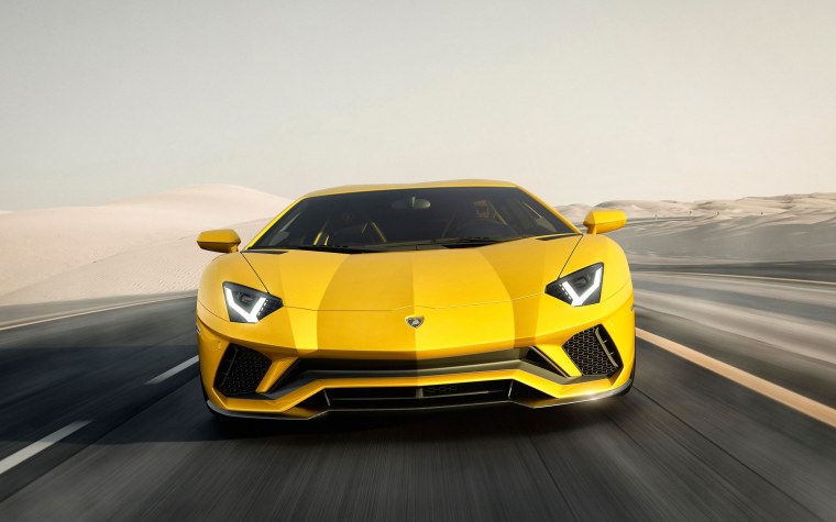 Lamborghini Aventador 2021