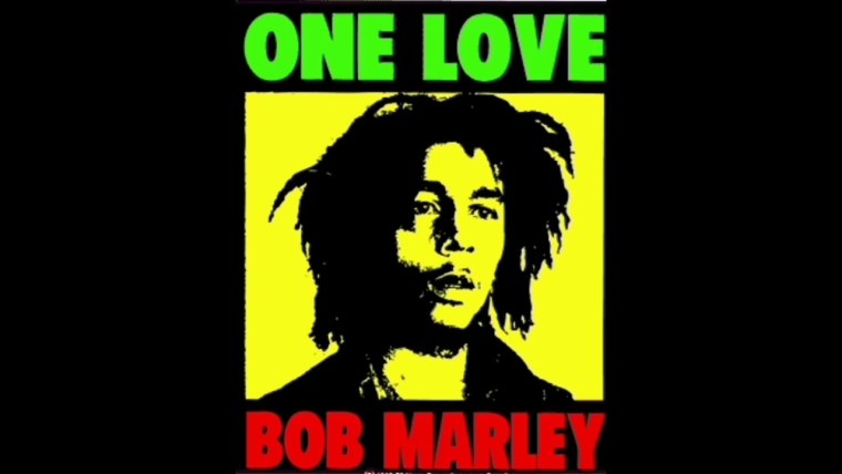 Череп с марихуаной