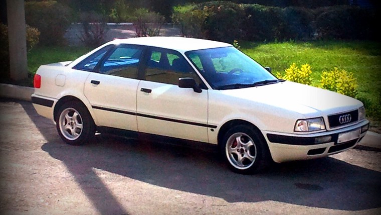 Ауди 80 б4 белая