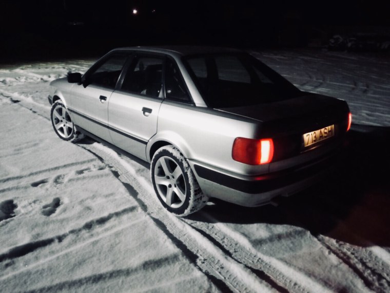 Ауди 80 б3 белая тюнинг