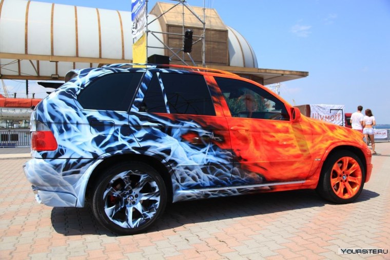 Мартин Хенгс аэрография