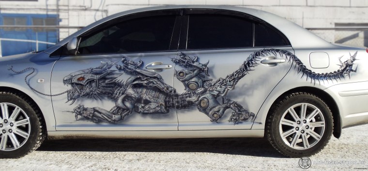 Аэрография на белом авто