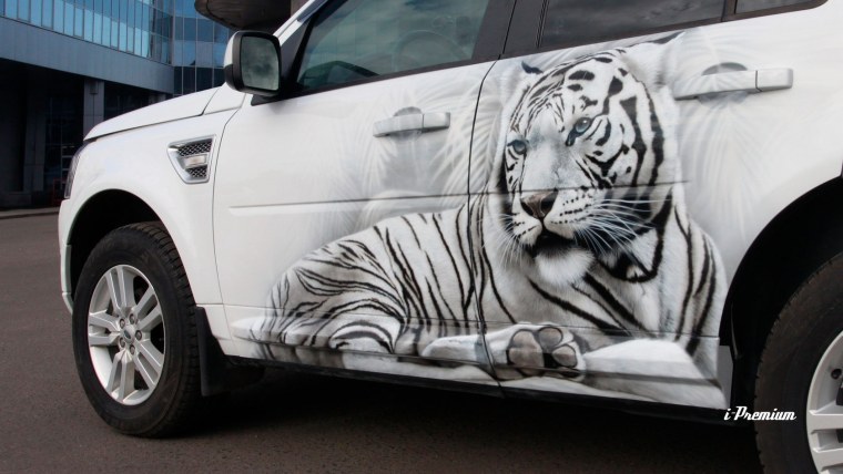 Land Rover Discovery 4 в аэрографии