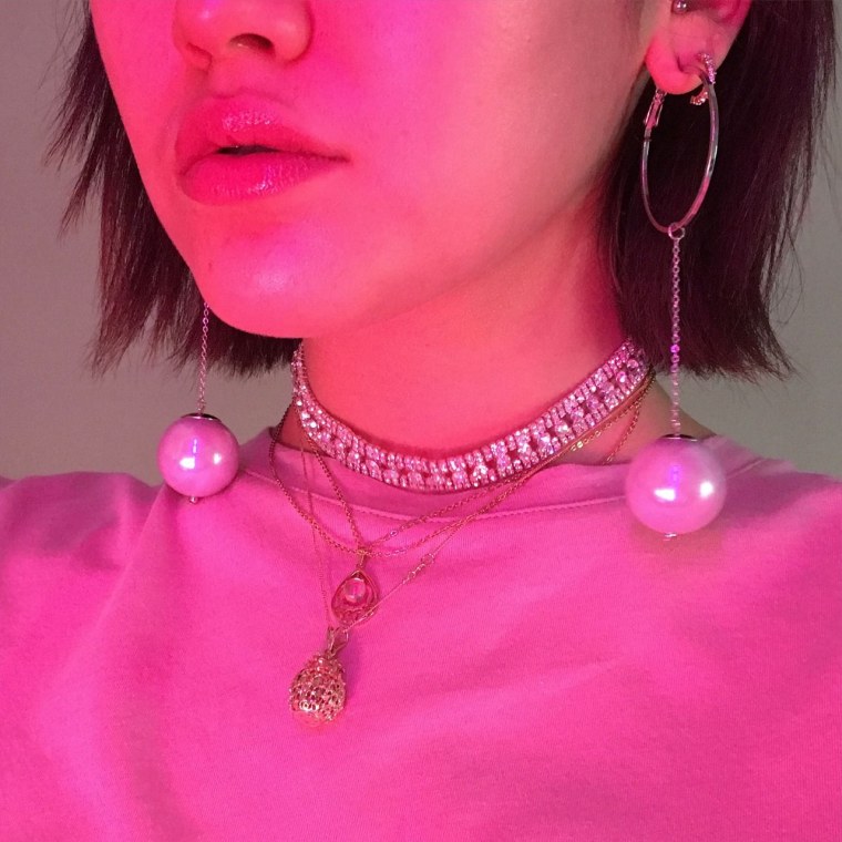 Розовые украшения Эстетика