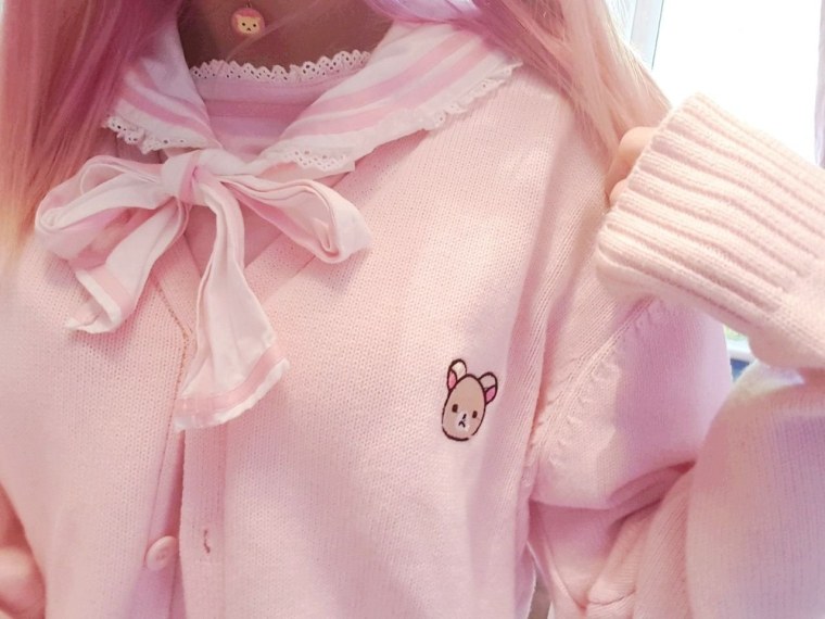 Розовая одежда Эстетика