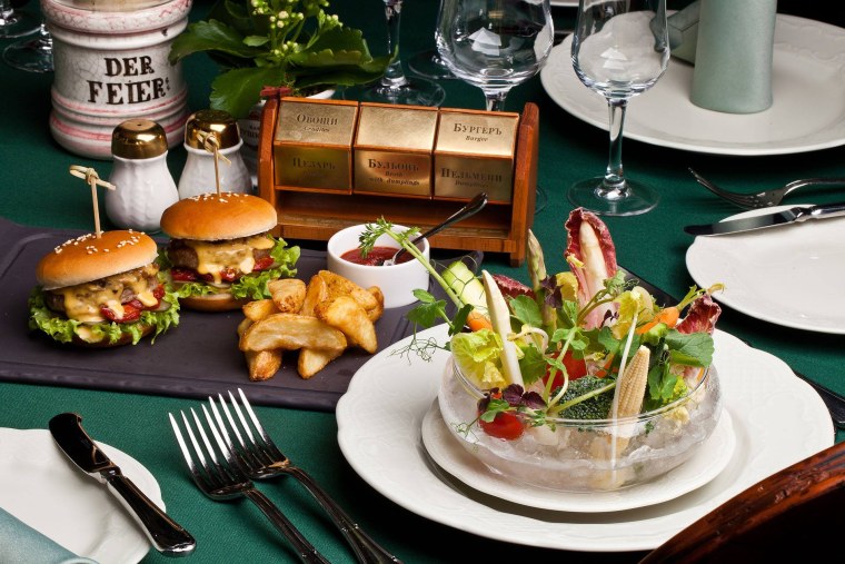 Блюда в кафе