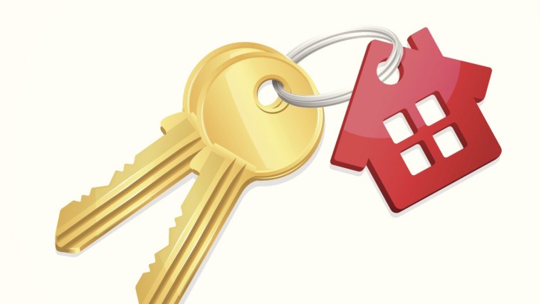 Ключи от квартиры без фона