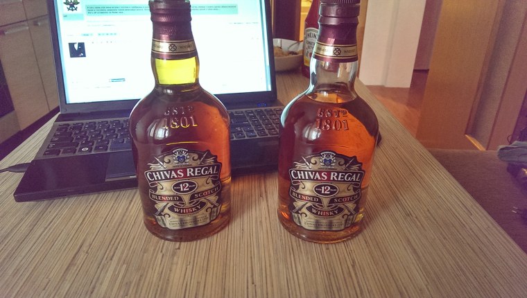 Виски у ноутбука