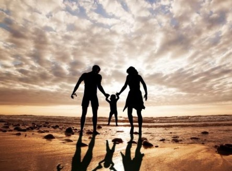 Семья с младенцем