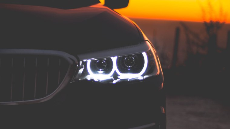 Бумер 4 на телефон блеск фар