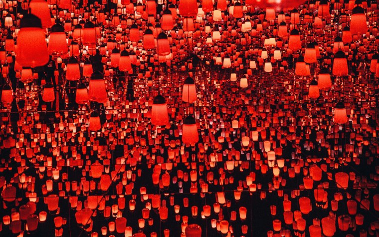 Красный фон Япония