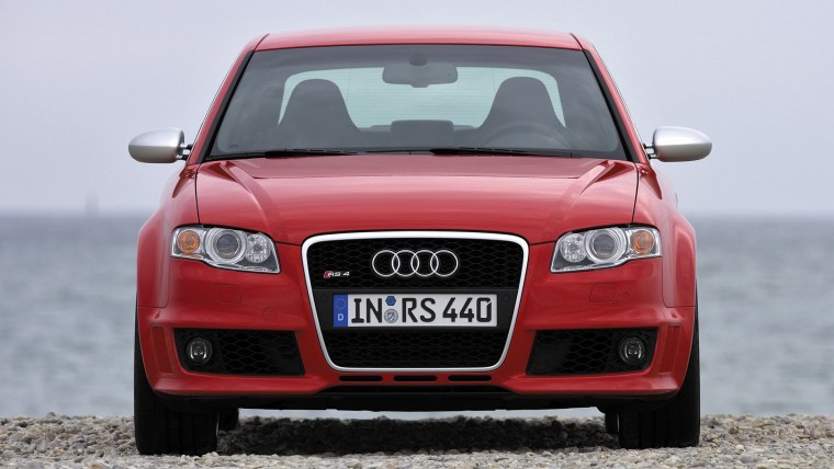 Audi rs4 sedan 2006